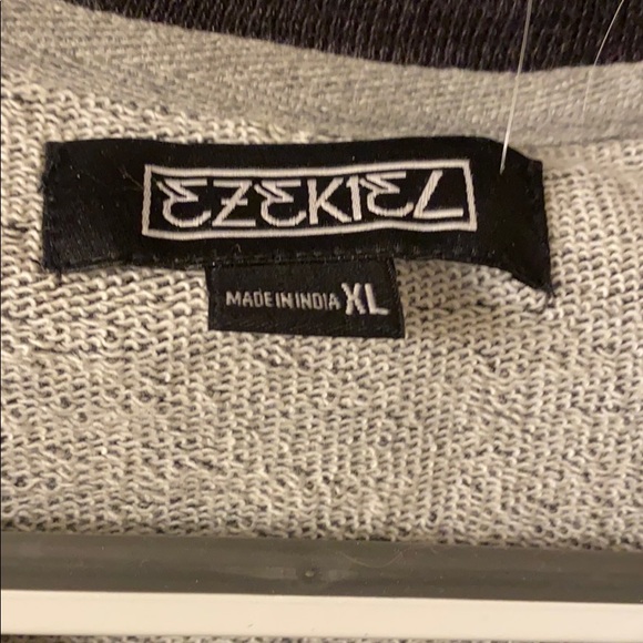 Ezekiel pullover sweat shirt. - Picture 2 of 4